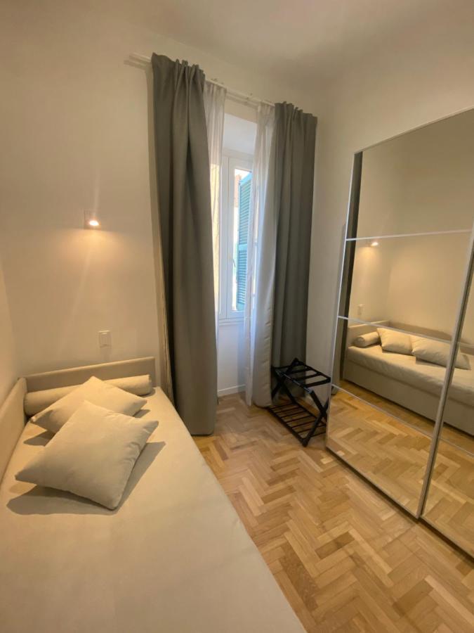 Colosseum Rome Guest House Luil Luaran gambar