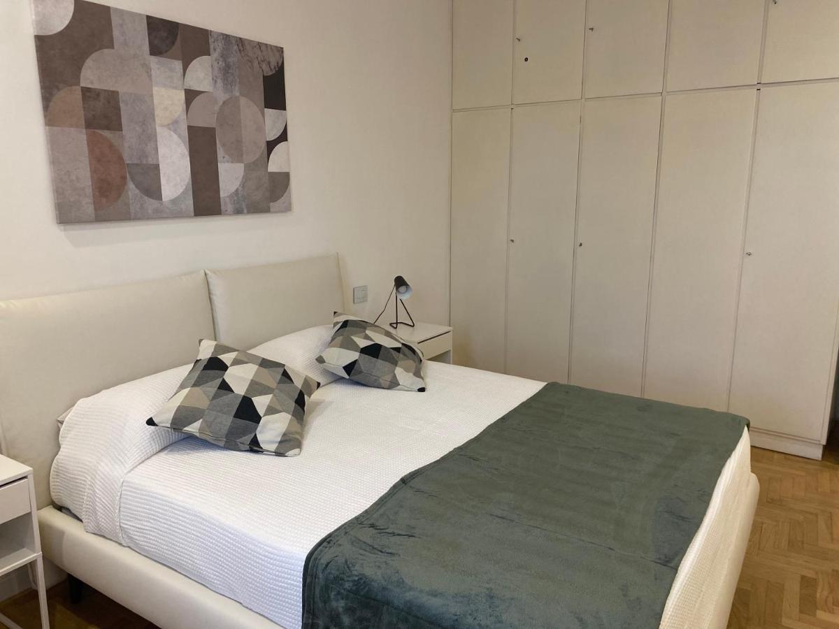 Colosseum Rome Guest House Luil Luaran gambar