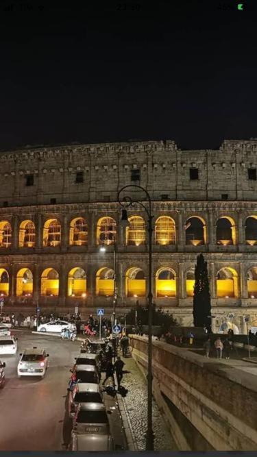 Colosseum Rome Guest House Luil Luaran gambar